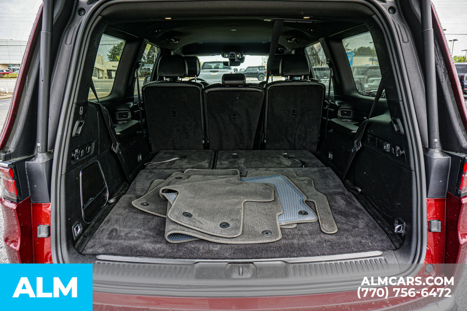 Used 2024 Jeep Wagoneer Series II w/ Flexible Seating Group RWD image 55