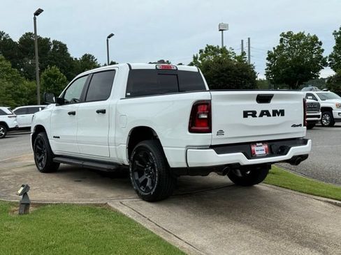 New 2026 RAM 1500 Express AWD/4WD image 5
