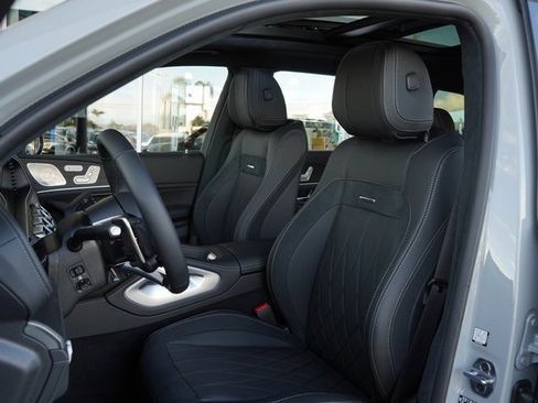 New 2026 Mercedes-Benz GLS 63 AMG 4MATIC image 34