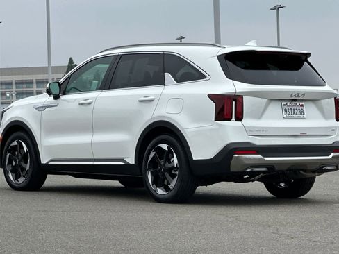 Used 2025 Kia Sorento SX Prestige image 7