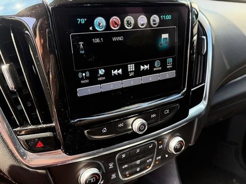 Used 2019 Chevrolet Traverse RS w/ LPO, Floor Liner Package AWD/4WD image 17