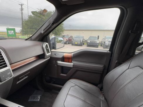 Used 2016 Ford F150 King Ranch w/ Equipment Group 601A Luxury AWD/4WD image 14