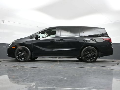 Used 2025 Honda Odyssey Elite image 40