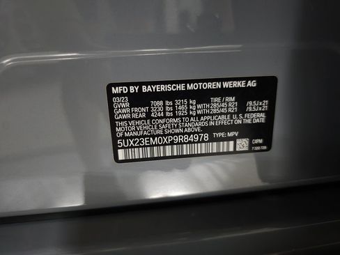 Used 2023 BMW X7 xDrive40i w/ M Sport Package AWD/4WD image 40