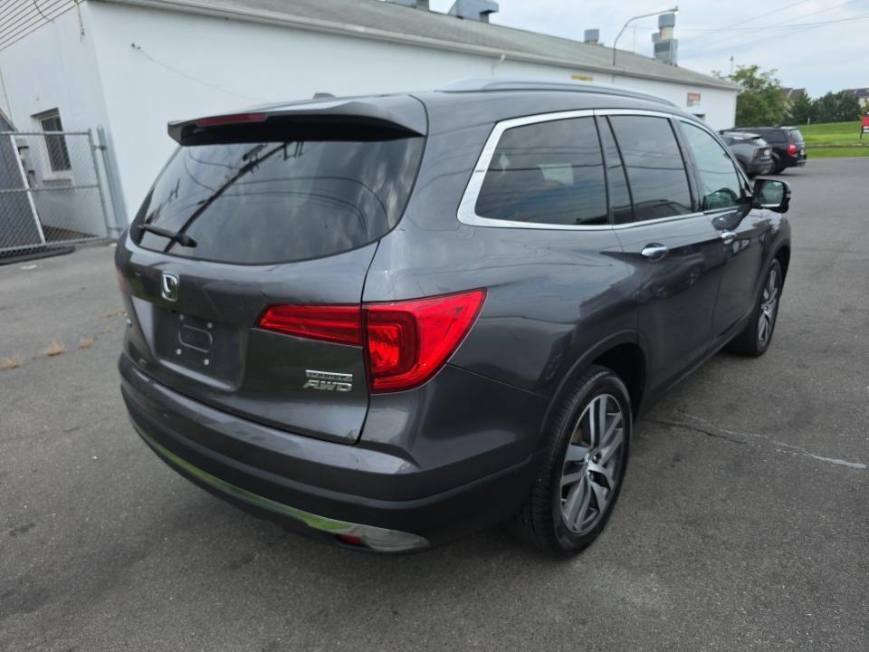Used 2018 Honda Pilot Touring image 4
