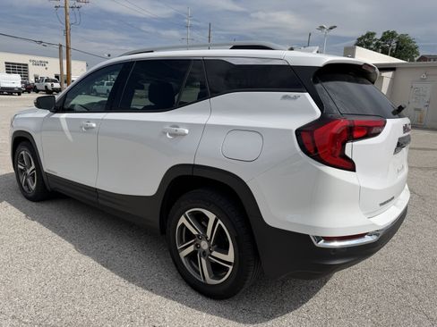 Used 2020 GMC Terrain SLT w/ Preferred Package FWD image 5