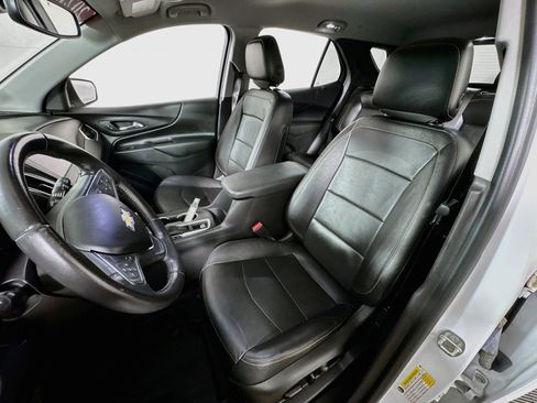 Used 2021 Chevrolet Equinox LT AWD/4WD image 14