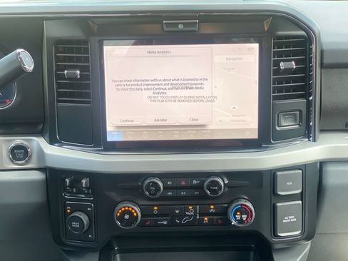 New 2026 Ford F250 XLT w/ XLT Premium Package AWD/4WD image 19