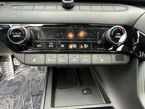 New 2025 Hyundai Elantra N image 24