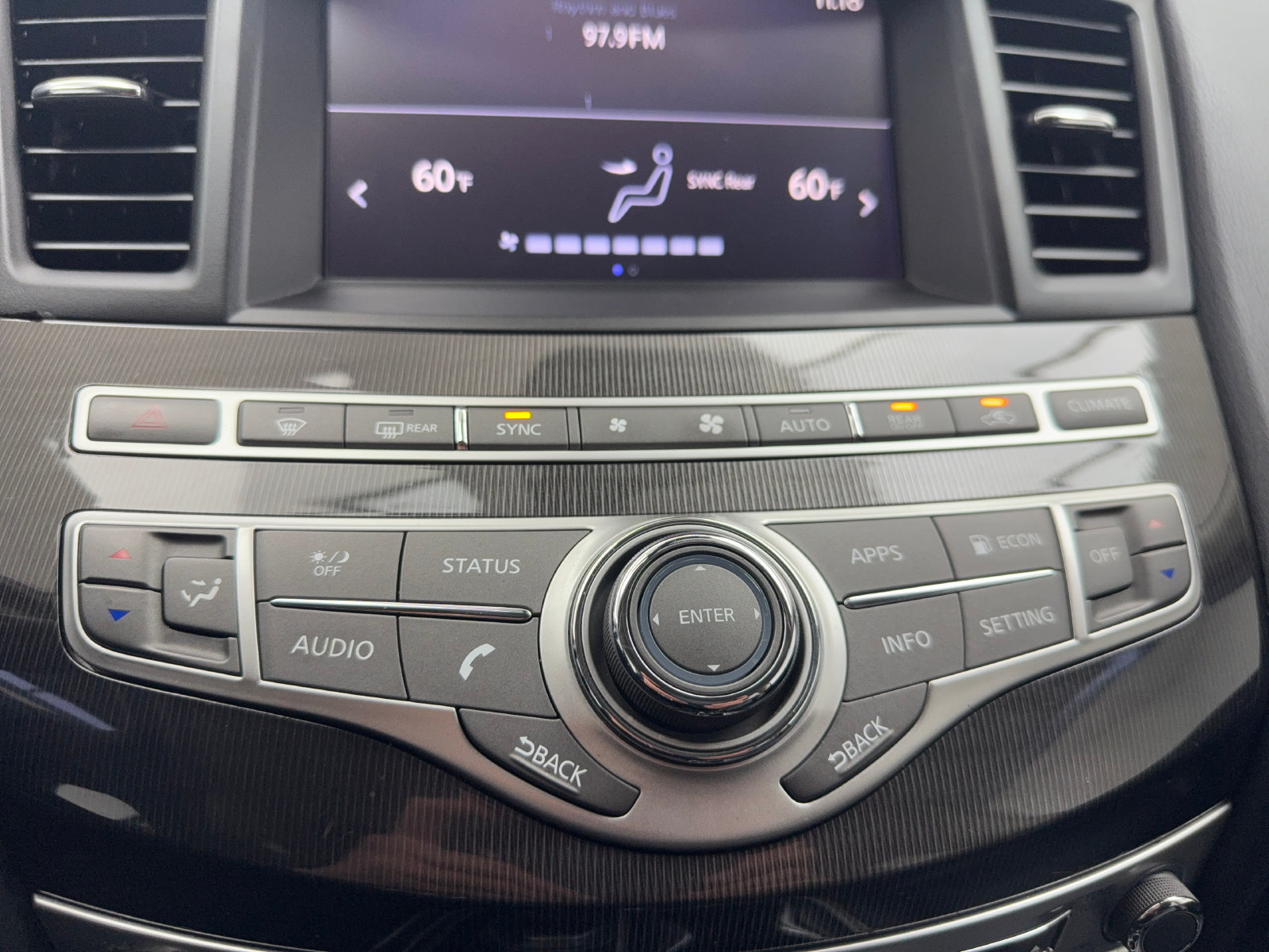 Used 2020 INFINITI QX60 Pure AWD/4WD image 18