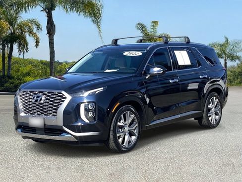 Used 2022 Hyundai Palisade SEL w/ 8P Bench Seat Package FWD image 2