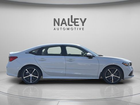 Used 2024 Honda Civic Touring image 7