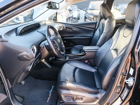Certified 2020 Toyota Prius Prime Limited w/ Carpet Mat Package FWD image 20