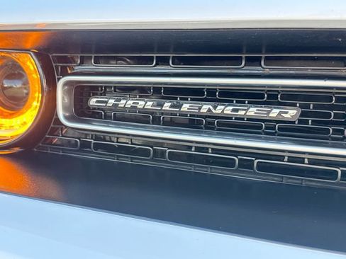 Used 2023 Dodge Challenger SXT image 23