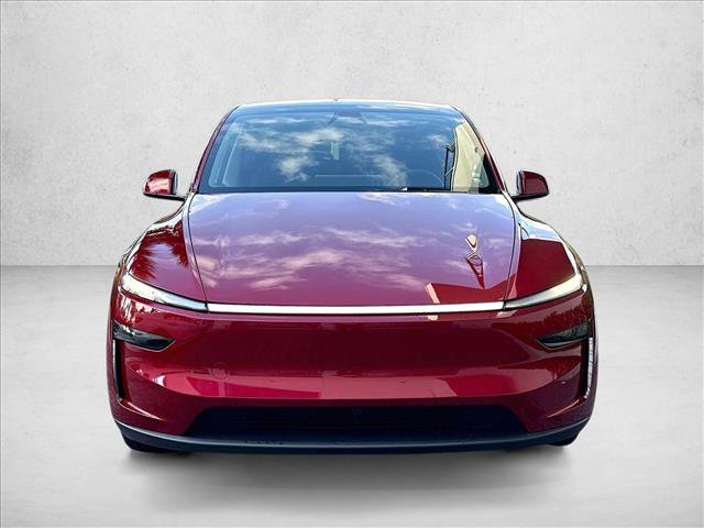 Used 2026 Tesla Model Y 2WD image 3