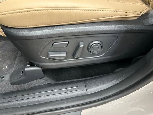 New 2026 Kia Sorento SX Prestige w/ Olive Brown Leather Package AWD/4WD image 11