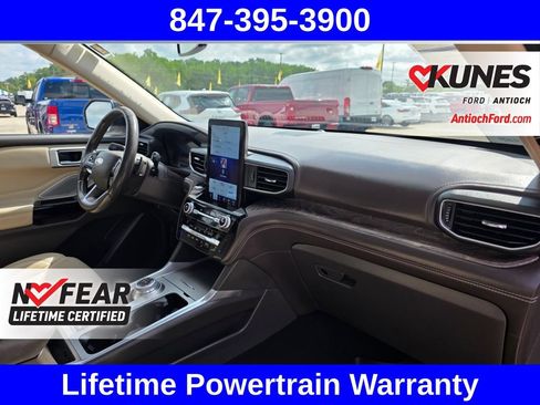 Certified 2021 Ford Explorer Platinum w/ Equipment Group 601A AWD/4WD image 40