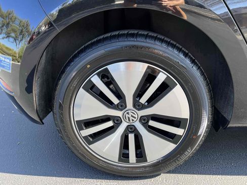 Used 2018 Volkswagen e-Golf SE w/ DC Fast Charging Package image 76