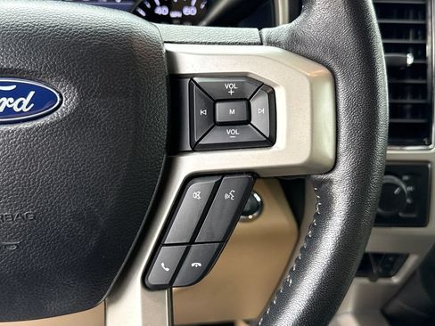 Used 2020 Ford F250 Lariat w/ Lariat Ultimate Package AWD/4WD image 17