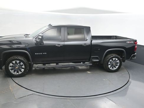 Used 2022 Chevrolet Silverado 2500 Custom w/ Safety Confidence Package image 33