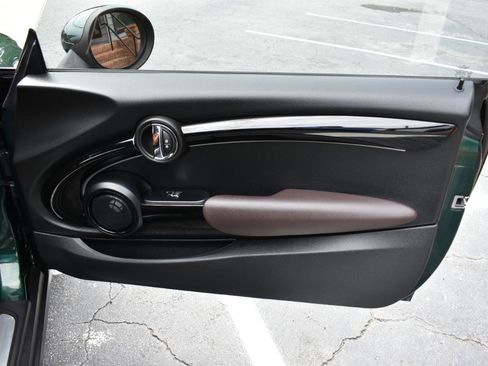 Used 2018 MINI Cooper S FWD image 39