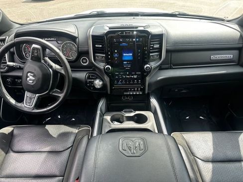 Used 2023 RAM 1500 Laramie AWD/4WD image 19