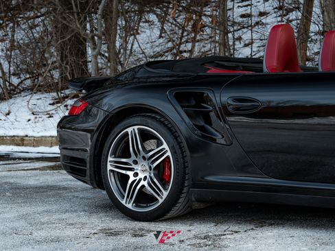 Used 2008 Porsche 911 Turbo image 27