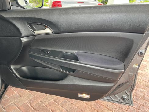Used 2011 Honda Accord SE image 27
