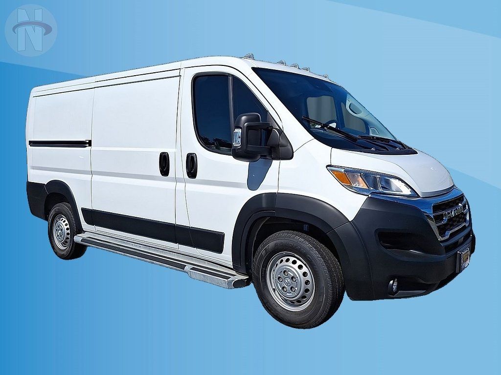 Used 2025 RAM ProMaster 2500 w/ U-Haul Equipment Group FWD image 1