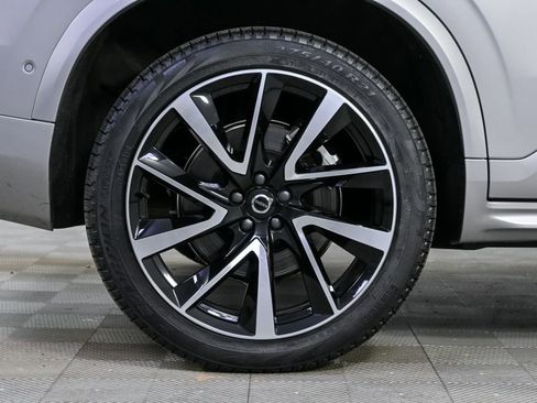 Certified 2024 Volvo XC90 B5 Plus image 42