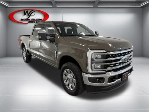 New 2026 Ford F250 4x4 Crew Cab Super Duty image 3