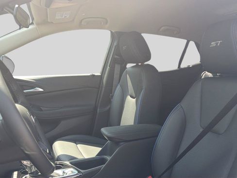 New 2026 Buick Encore GX Sport Touring w/ Advanced Technology Package AWD/4WD image 16
