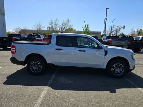 New 2026 Ford Maverick XLT w/ Equipment Group 301A AWD/4WD image 4