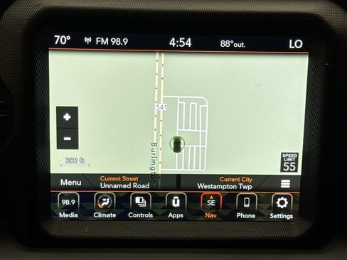 Used 2022 Jeep Wrangler Unlimited Rubicon 4xe AWD/4WD image 15