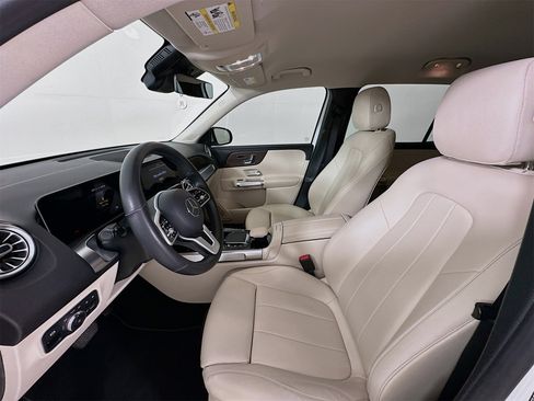 Used 2021 Mercedes-Benz GLB 250 image 22