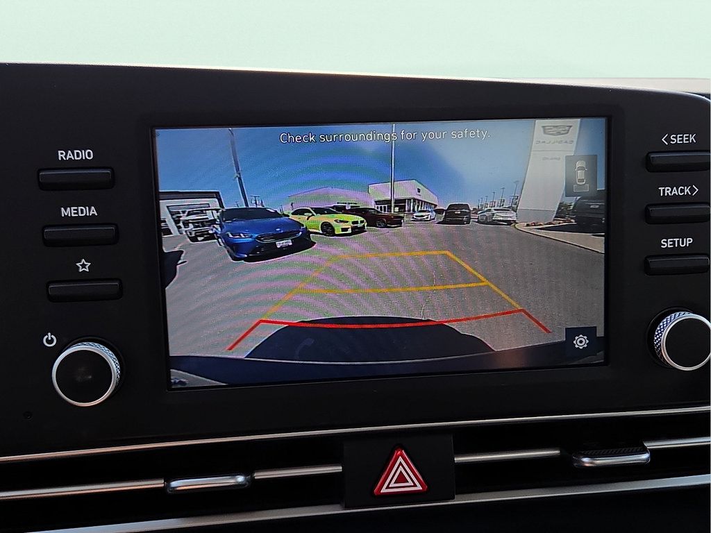 Used 2021 Hyundai Elantra SEL FWD image 17