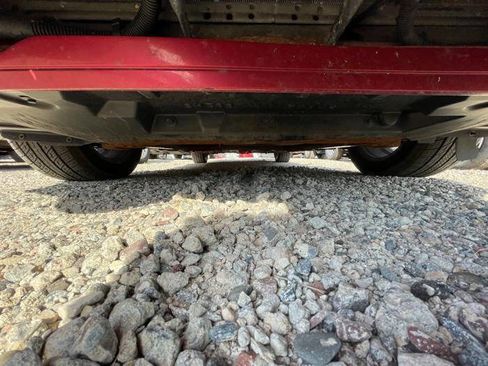 Used 2004 Pontiac Bonneville SLE w/ Premier Edition FWD image 20