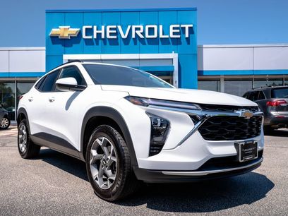Certified 2024 Chevrolet Trax LT w/ Driver Confidence Package