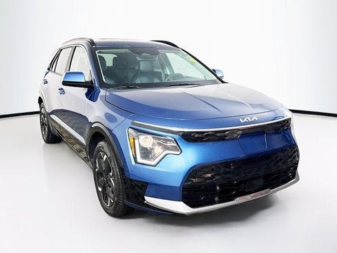 New 2026 Kia Niro Wind w/ Wind Preserve Package FWD image 3