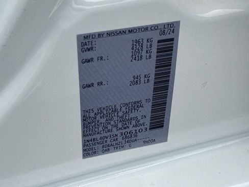 Used 2025 Nissan Altima 2.5 SV image 30