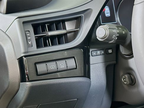 New 2025 Lexus ES 350 w/ Luxury Package image 10