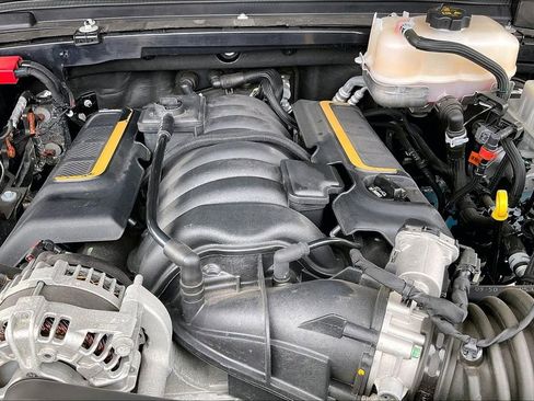 Used 2023 Jeep Wrangler Unlimited Rubicon 392 AWD/4WD image 10
