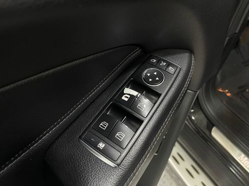 Used 2017 Mercedes-Benz GLS 450 4MATIC w/ Premium Package image 16