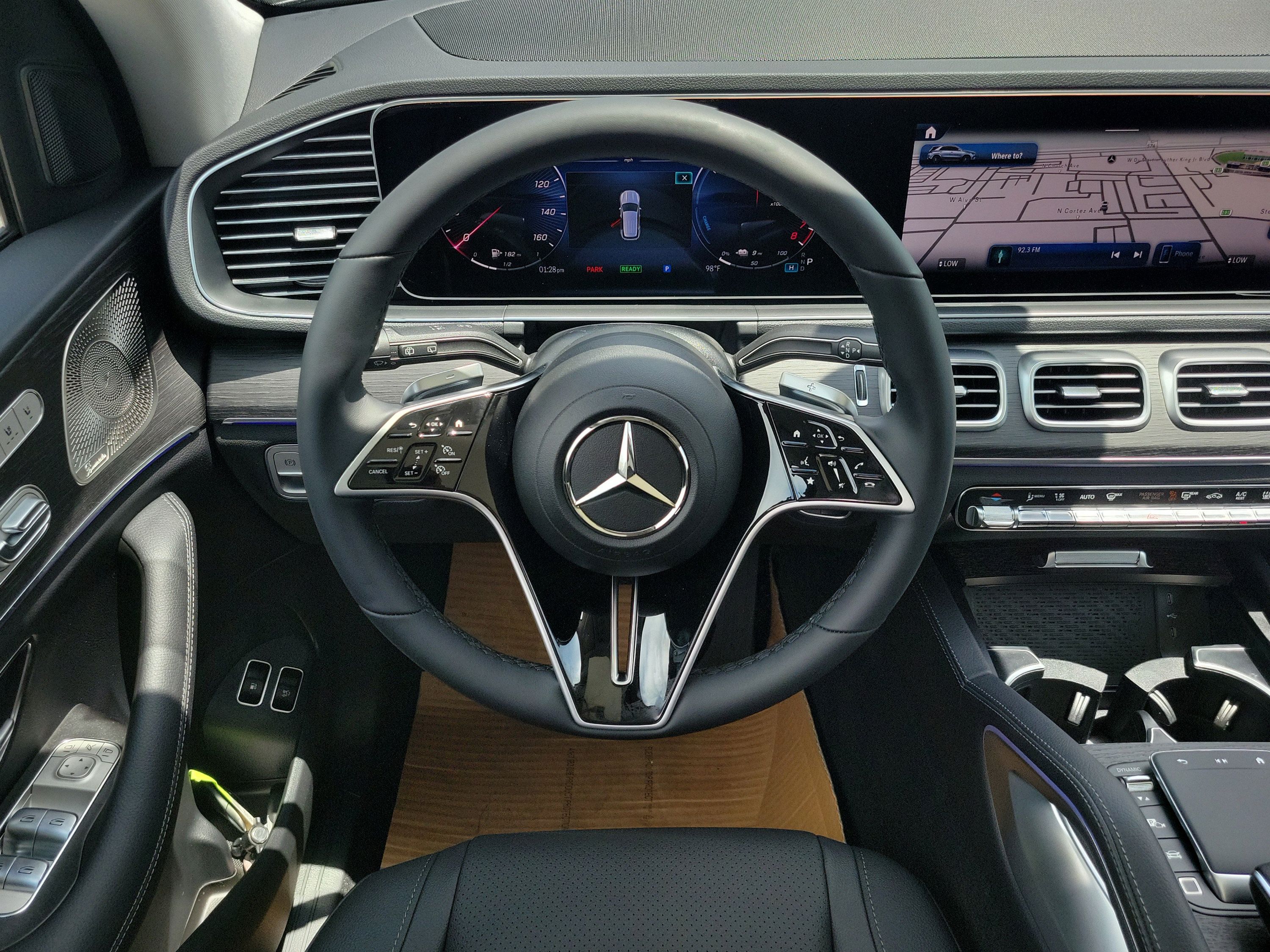 New 2026 Mercedes-Benz GLE 450e 4MATIC image 13