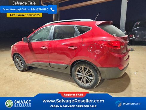 Used 2015 Hyundai Tucson SE AWD/4WD image 3