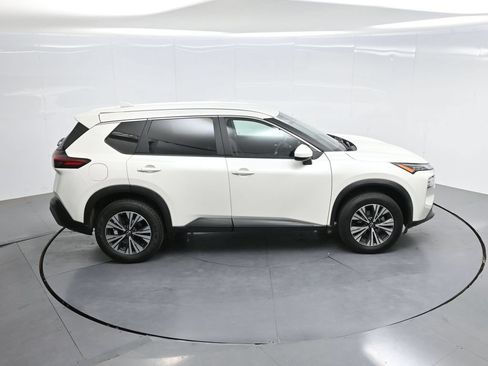Used 2023 Nissan Rogue SV FWD image 65