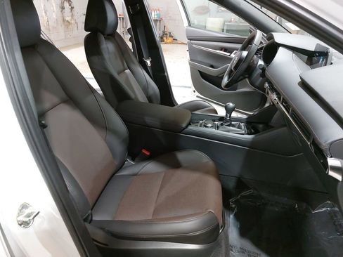 New 2026 MAZDA MAZDA3 2.5 S Hatchback w/ Premium Pkg image 10