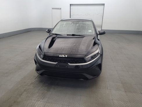 Used 2024 Kia Forte LXS FWD image 15