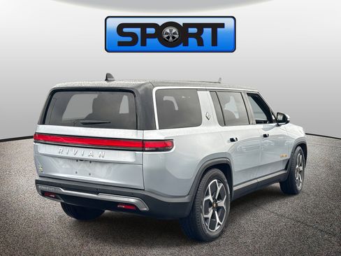 Used 2023 Rivian R1S Adventure image 24