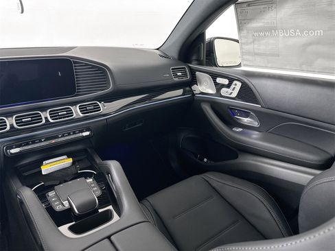 New 2025 Mercedes-Benz GLE 450 GLE 450 image 26